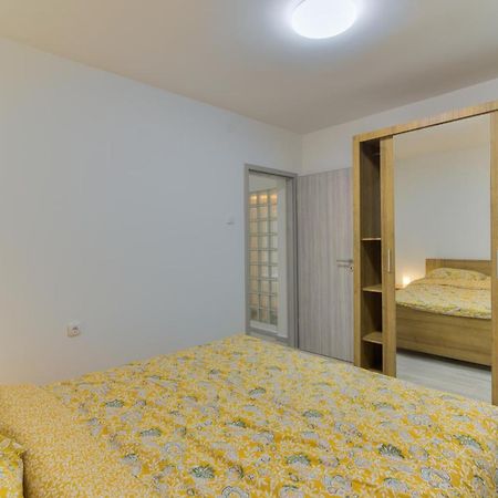 Demi II Apartamento Senj  Exterior foto