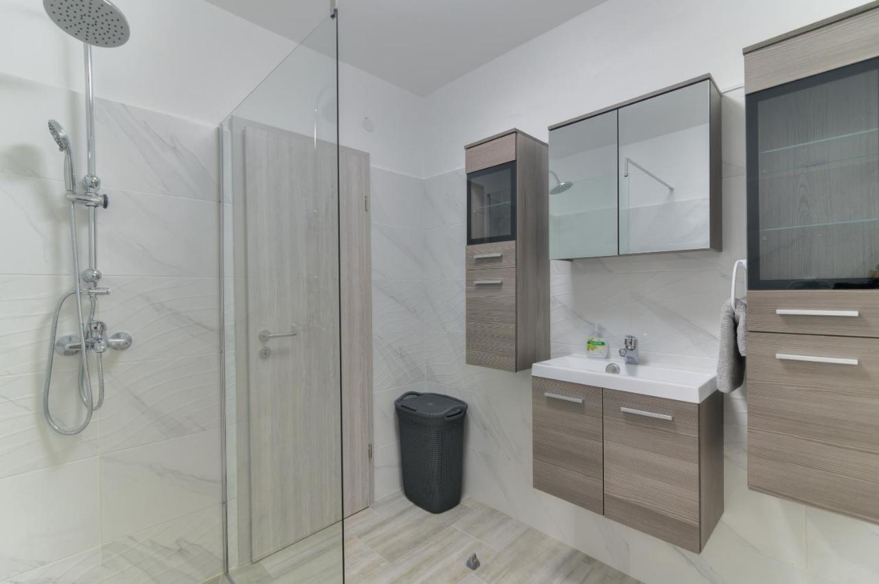 Demi II Apartamento Senj  Exterior foto