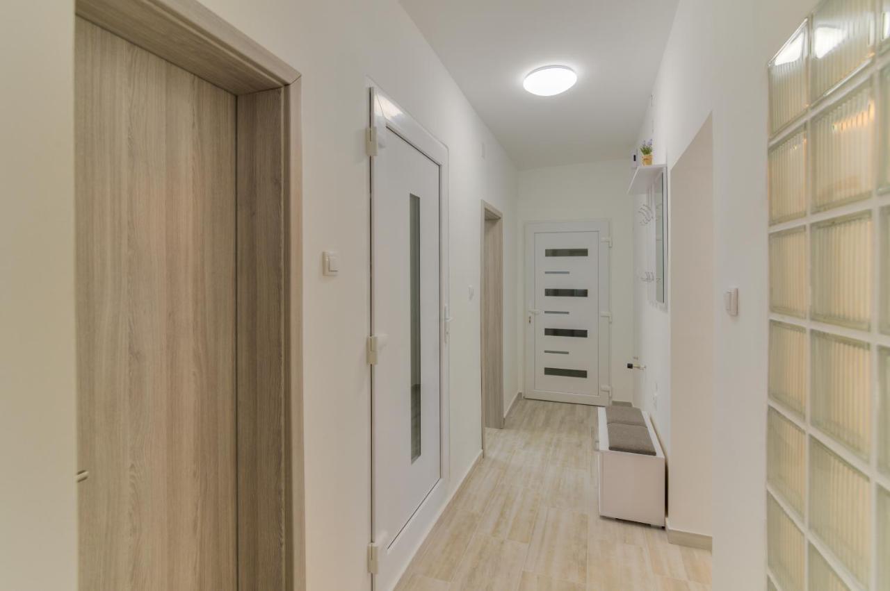 Demi II Apartamento Senj  Exterior foto