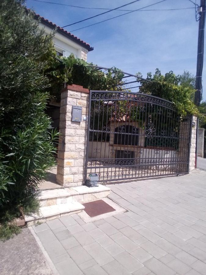 Demi II Apartamento Senj  Exterior foto